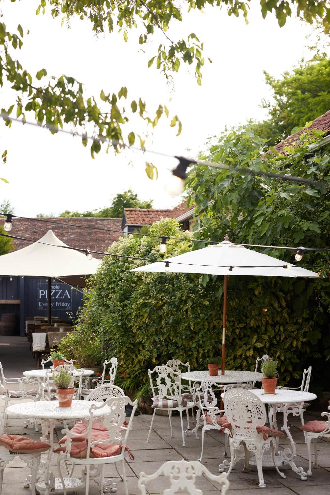 Готель The Grosvenor Arms Hindon Екстер'єр фото